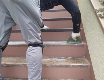 三島市｜マンション共用部修繕工事（防滑シート貼替工事）施工事例